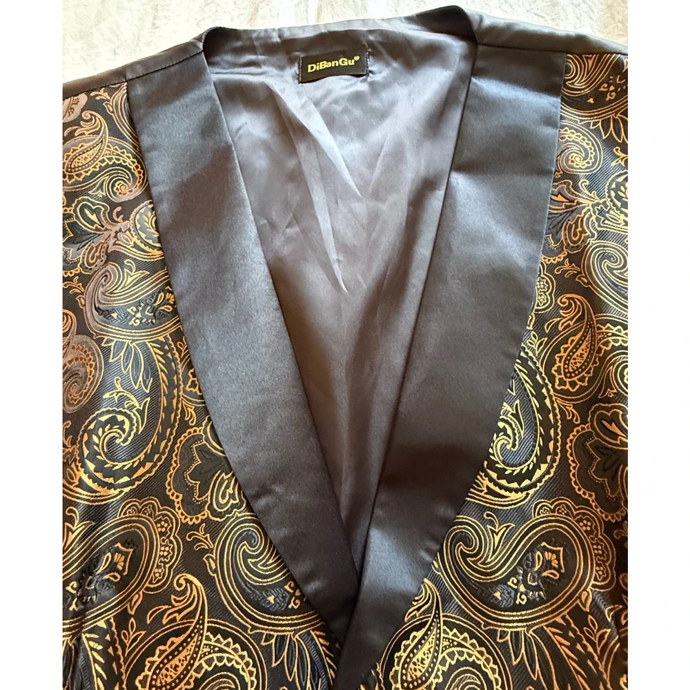 Tuxedo Waistcoat Mens Size 3XL Black Gold Paisley Formal Vest Adjustable EUC